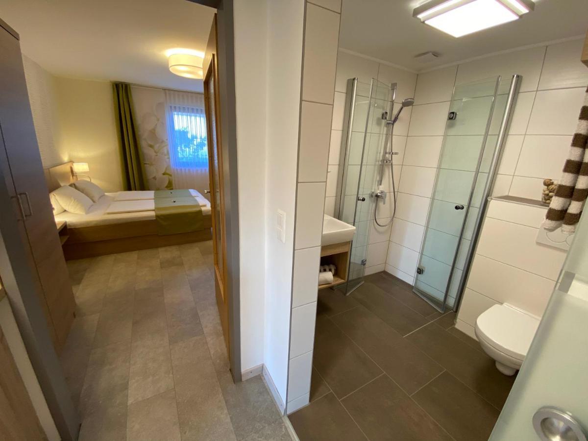 Privatzimmer Und Ferienwohnungen Leeb Persenbeug Ngoại thất bức ảnh
