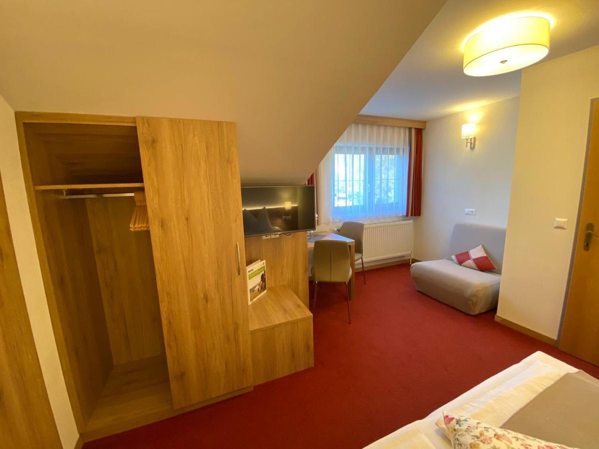 Privatzimmer Und Ferienwohnungen Leeb Persenbeug Ngoại thất bức ảnh